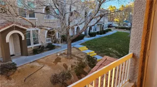 Photo #5: 2647956 Listing