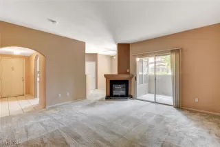 Photo #2: 2648053 Listing 