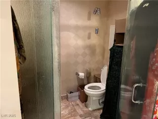 Photo #2: 2648108 Listing