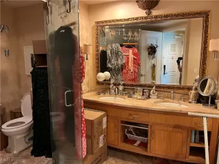 Photo #4: 2648108 Listing