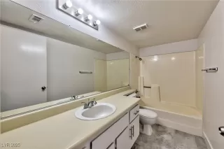 Photo #6: 2648177 Listing 