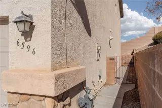 Photo #3: 2648183 Listing 