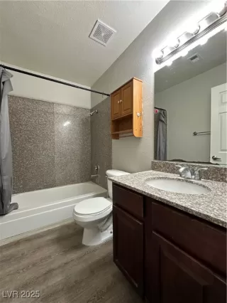 Photo #6: 2648194 Listing