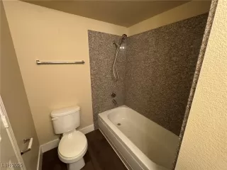 Photo #4: 2648232 Listing