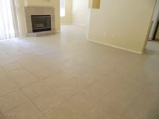 Photo #5: 2648283 Listing 