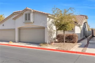 Photo #1: 2648293 Listing 