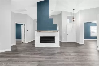 Photo #3: 2648293 Listing 