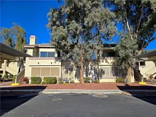 Photo #6: 2648320 Listing 