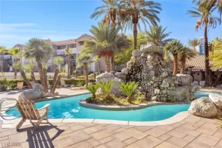 Photo #1: 2648327 Listing 