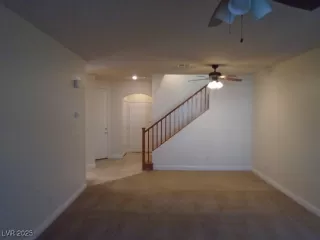 Photo #4: 2648369 Listing 