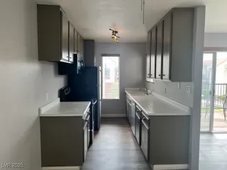 Photo #6: 2648420 Listing 