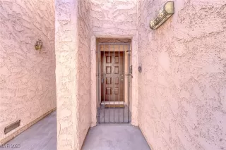 Photo #3: 2648437 Listing 