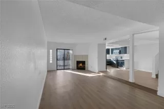 Photo #4: 2648437 Listing 