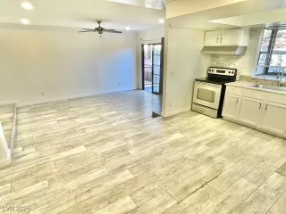 Photo #6: 2648447 Listing 