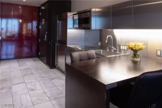 Photo #6: 2648455 Listing 