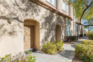 Photo #5: 2648510 Listing