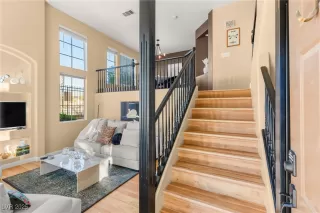 Photo #6: 2648510 Listing