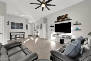 Photo #5: 2648527 Listing 