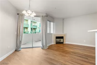 Photo #5: 2648547 Listing 