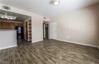 Photo #4: 2648551 Listing 