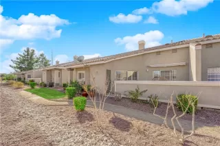 Photo #2: 2648565 Listing