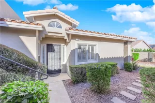 Photo #5: 2648565 Listing