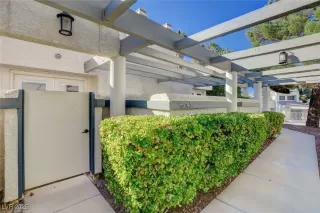 Photo #5: 2648568 Listing 