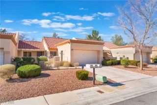 Photo #2: 2648578 Listing