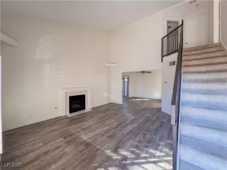 Photo #3: 2648596 Listing 