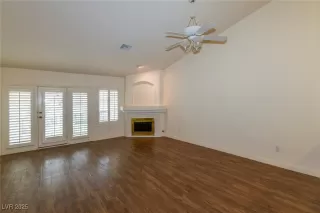 Photo #4: 2648634 Listing 