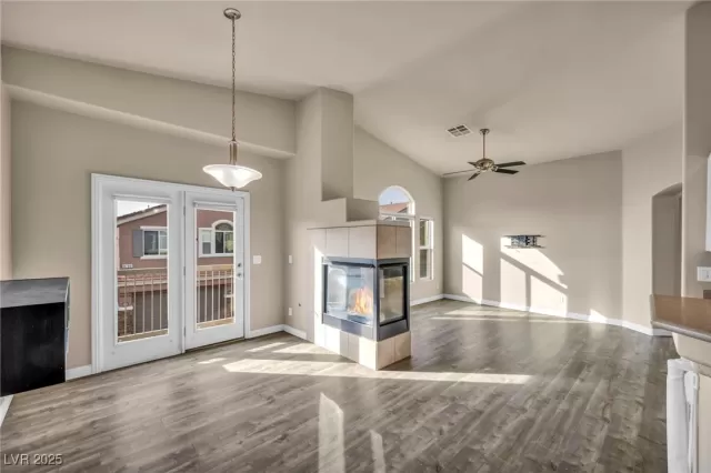 MLS: 2648641 Condo For Sale