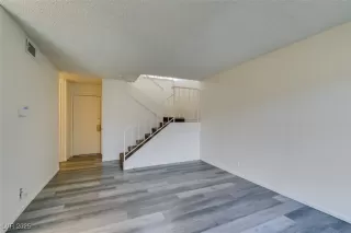 Photo #5: 2648651 Listing 