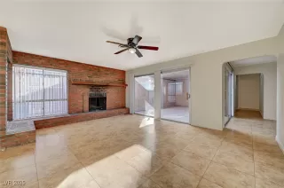 Photo #1: 2648655 Listing