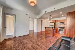 Photo #4: 2648665 Listing 