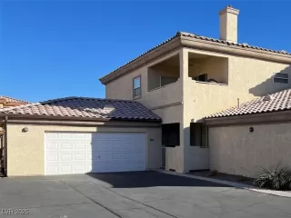 Photo #1: 2648681 Listing 