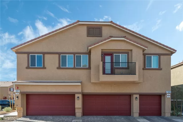 MLS: 2648743 Condo For Sale