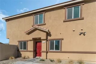 Photo #2: 2648743 Listing 