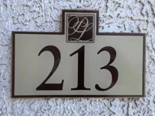 Photo #2: 2648806 Listing 