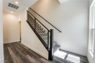 Photo #4: 2648823 Listing 