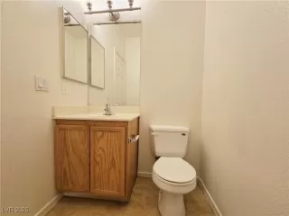 Photo #1: 2648927 Listing 