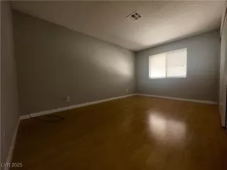 Photo #6: 2648931 Listing 