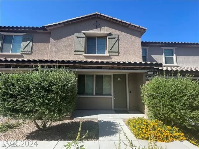 MLS: 2648947 Condo For Sale