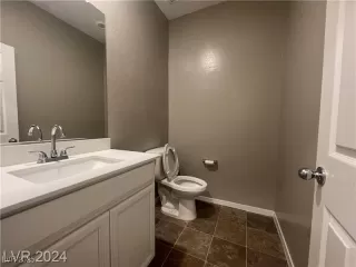 Photo #5: 2648947 Listing 