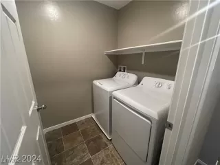 Photo #6: 2648947 Listing 
