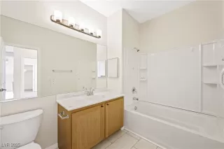 Photo #5: 2648968 Listing