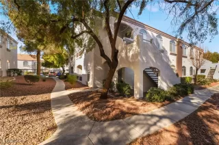 Photo #1: 2648971 Listing 