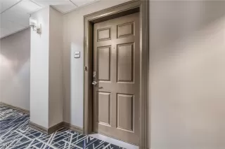 Photo #3: 2648985 Listing