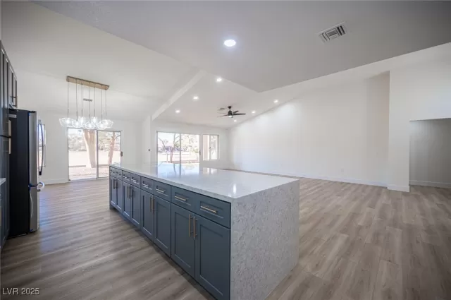 MLS: 2649002 Condo For Sale