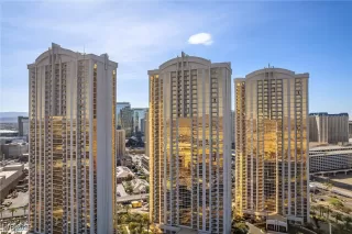 Photo #1: 2649068 Listing