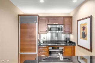 Photo #6: 2649068 Listing